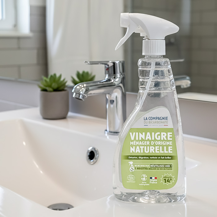 Vinaigre blanc français d'origine naturelle concentré à 14 °- Spray rechargeable 750 ml