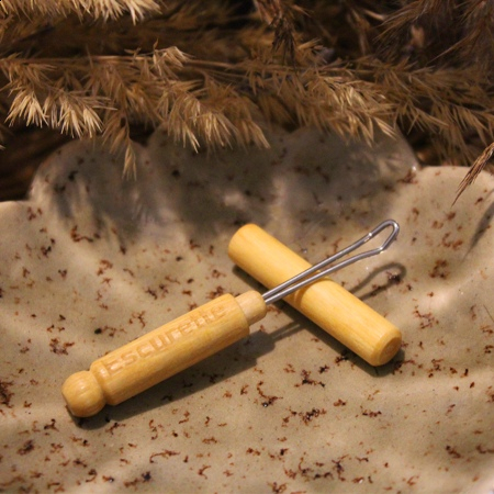 Escurette en bois
