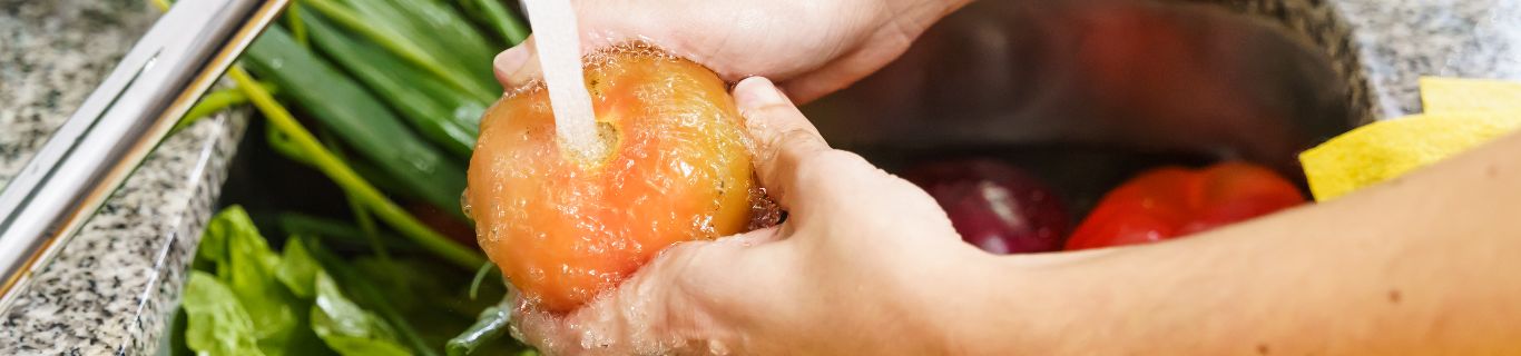 Comment bien nettoyer ses fruits et légumes ?