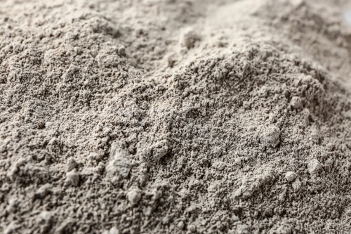 Pourquoi utiliser de l’argile bentonite non-alimentaire ?